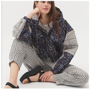 Urban Outfitters UO BDG Quilted Hooded Utility Patchwork Jacket Blue Floral